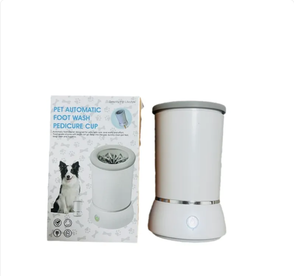 Gentle silicone massage paw cleaning